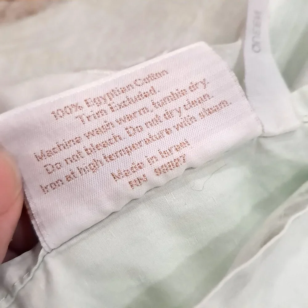 Neiman Marcus QUEEN bed sheets pastel green Egyptian cotton flat & fitted‎ dobby